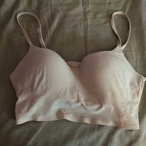Victoria’s Secret pink lightly lined wireless bra